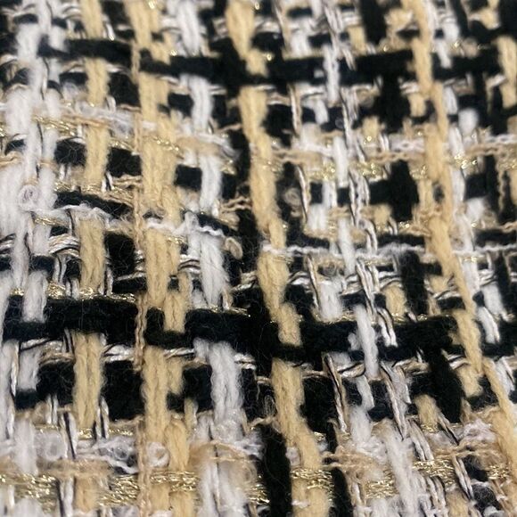 KARL LAGERFELD PARIS
Tweed Fringe Scarf - Picture 4 of 5